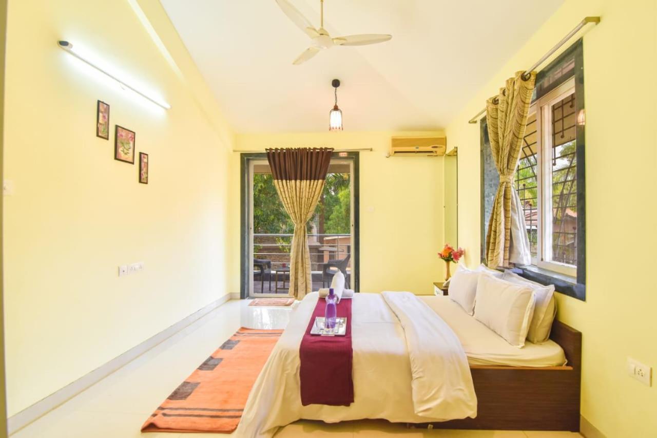 Vila Pine View 2Bhk Lonavala Exteriér fotografie